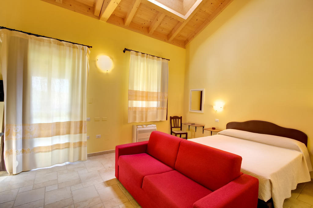 La Corte Dei Rei Aparthotel Castiadas Rum bild